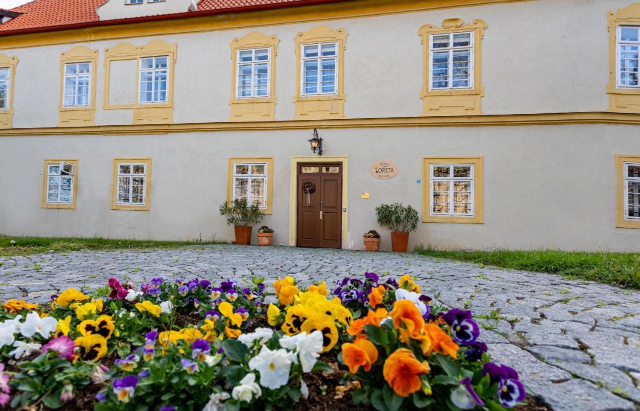 Loreta Prag